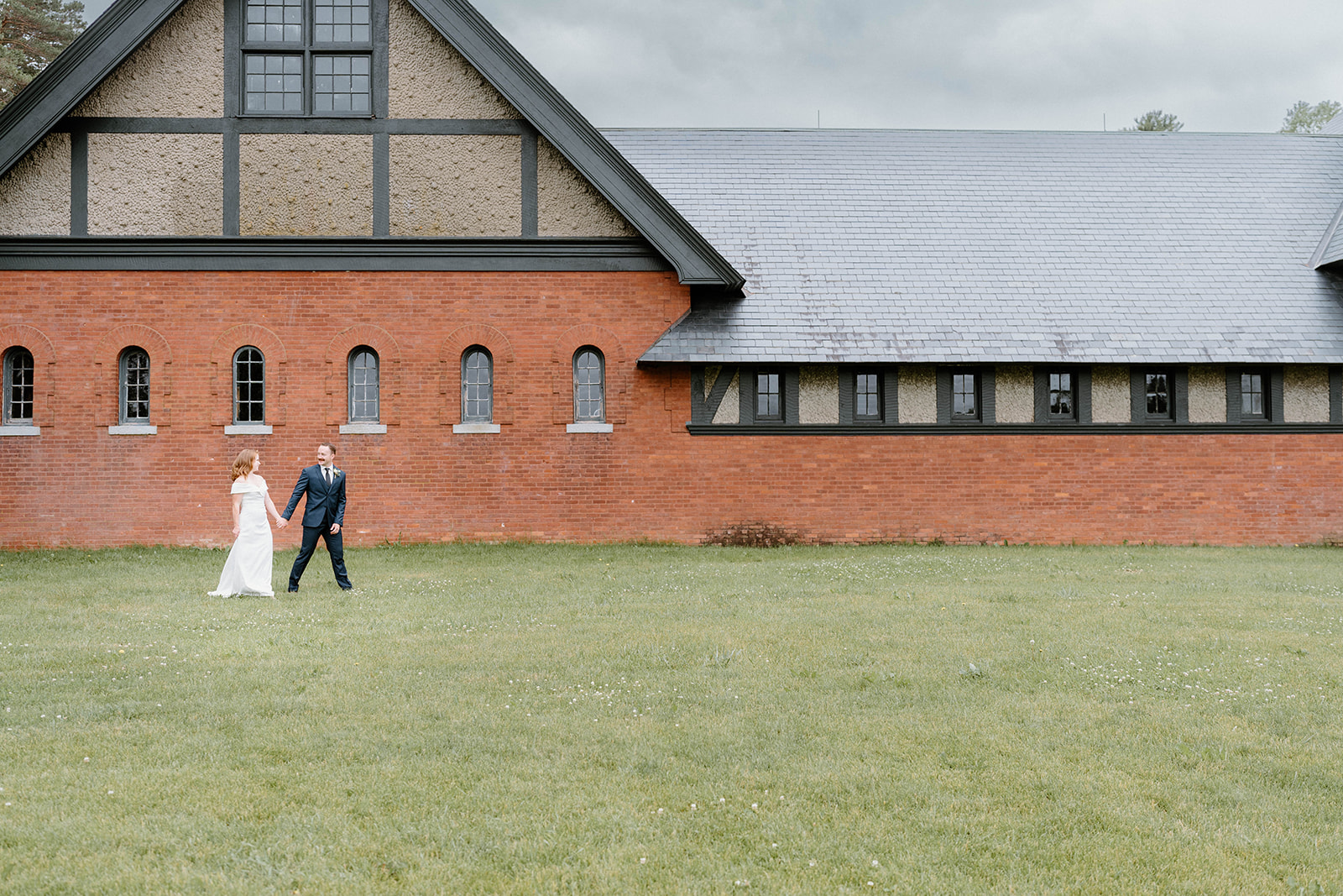 bride and groom at 19th-century country estate at Shelburne Farms